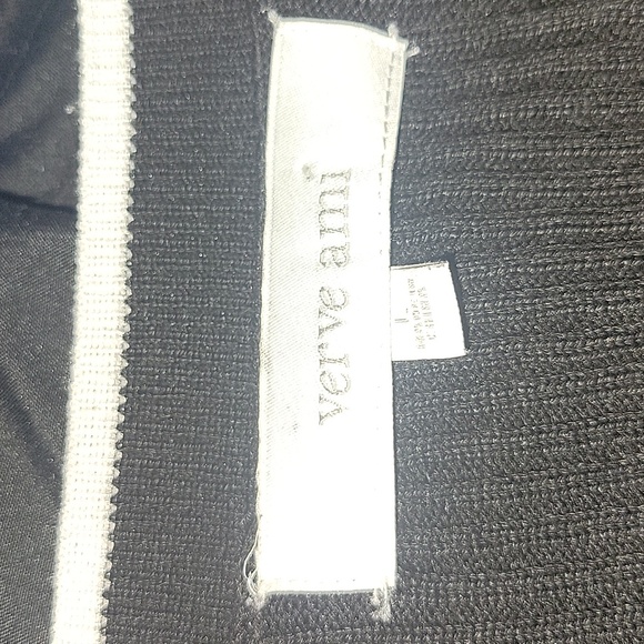 SWEATER - Picture 3 of 4